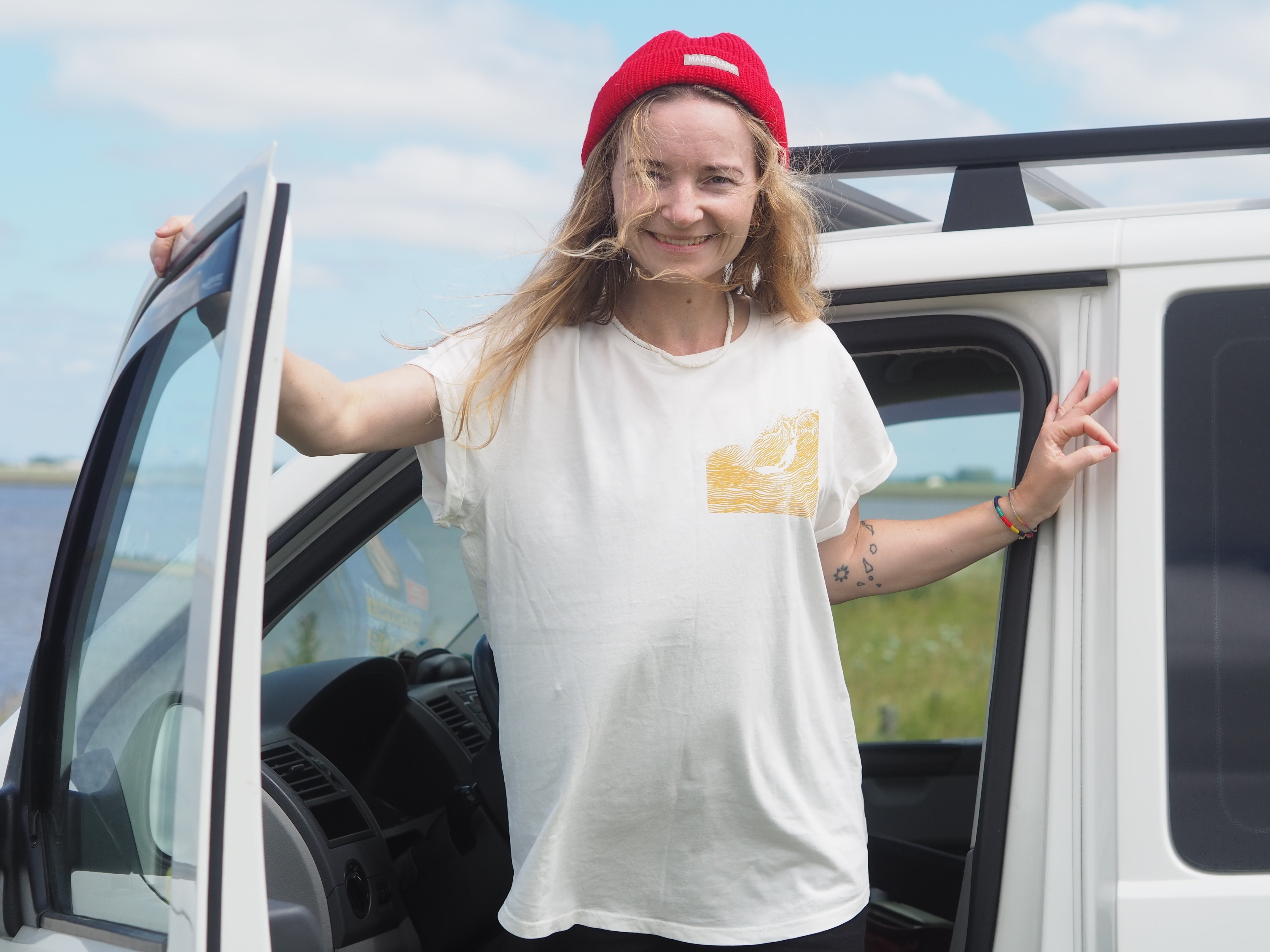 T-SHIRT  |  THE OCEAN IS OUR CALLING