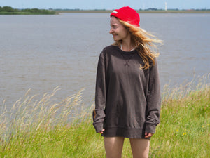 VINTAGE SWEATER | SISTERS OF THE TIDES